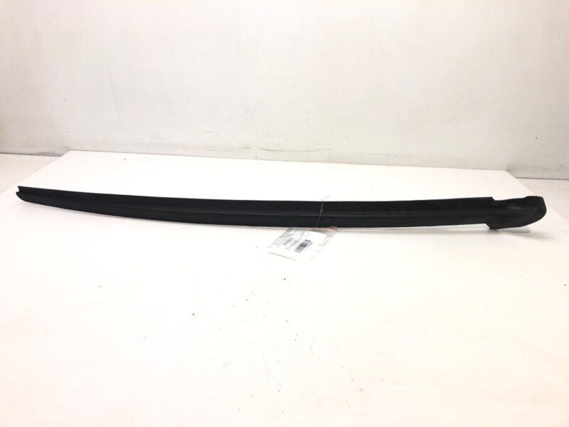 Lišta okna přední pravá Citroen C6 (TD_) 2005 - 2012