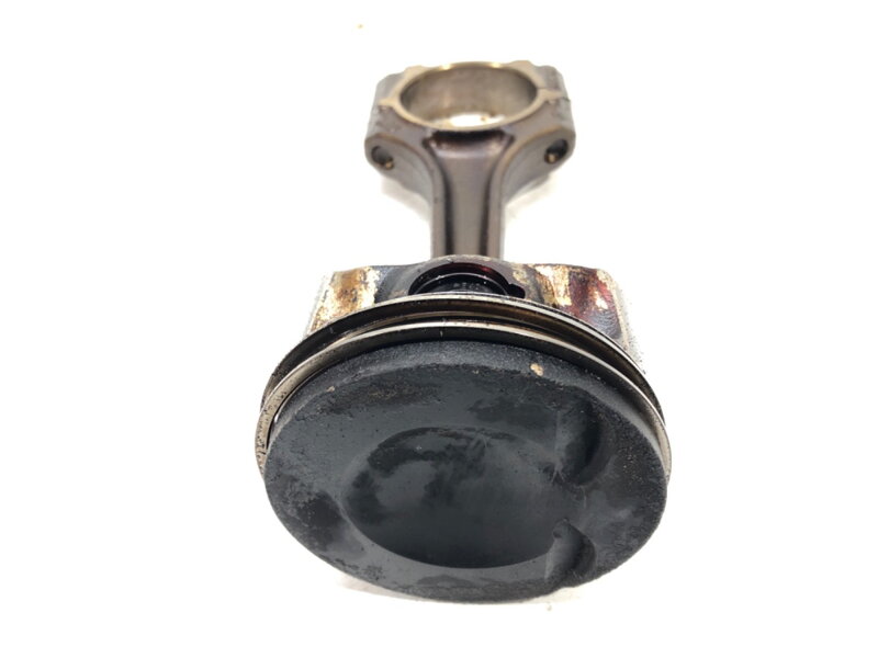 Píst S ojnicí VW Passat CC B6 (357) 2008 - 2012 CBF