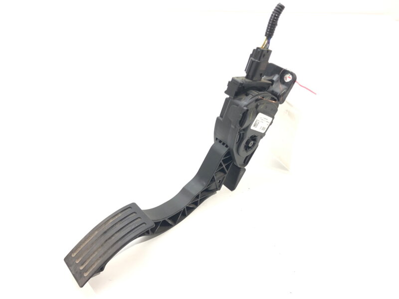 Plynový pedál Volvo V40 Liftback (525, 526) 2012 - 2022 31280595