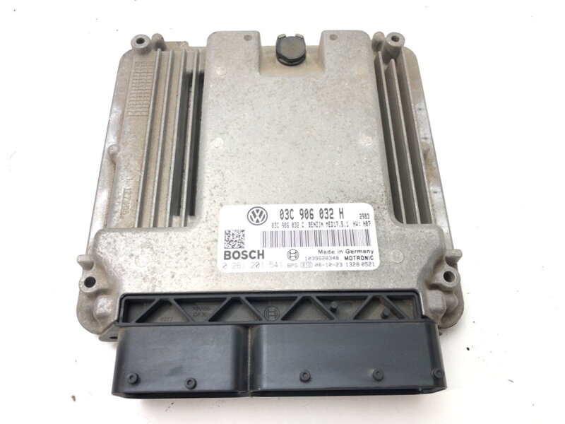 Řídicí jednotka motoru VW Touran (1T1, 1T2) 2003 - 2010 03C906032H 0261201541