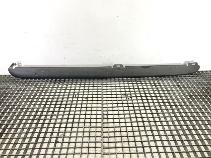 Lišta prahová levá VW Golf VI (5K1) 2008 - 2014