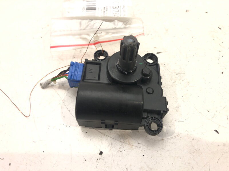Motor radiátoru topení Hyundai I30 (PDE, PD, PDEN) 2016 - 2022 D332-EDFAA02