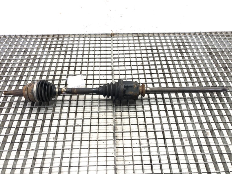 Poloosa pravá přední Lexus RX (_U3_) 2003 - 2008 43410-0E011