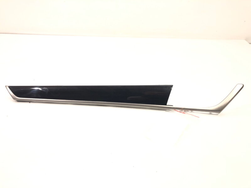 Lišta dveří přední levá Lexus GS (_L1_) 2011 - 2022 67784-30250