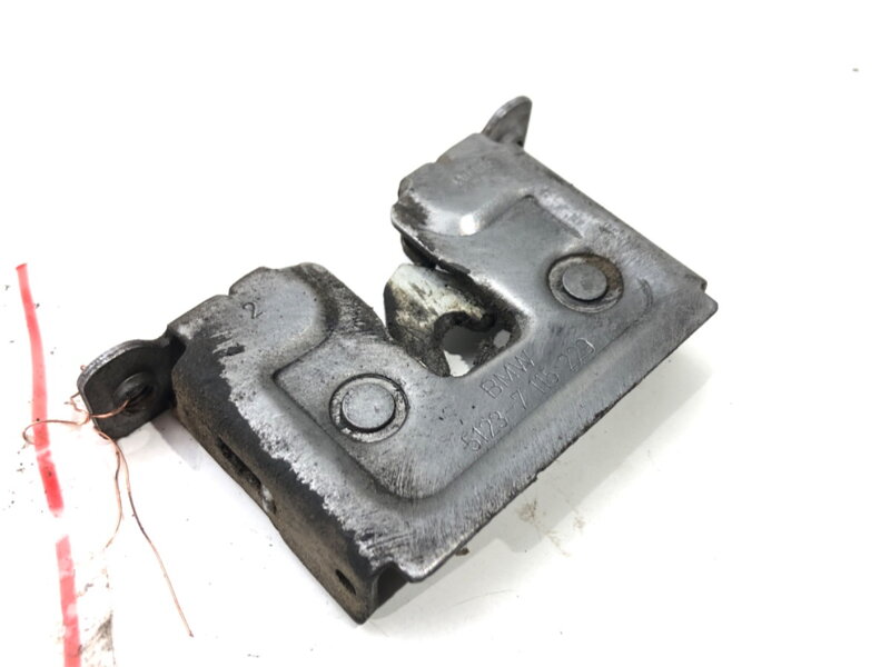 Zámek kapoty přední BMW 5 (E60) 2001 - 2010 7115229