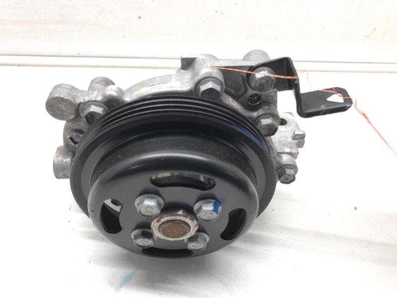 Čerpadlo vody Suzuki SX4 S-cross (JY) 2013 - 2022 K14D