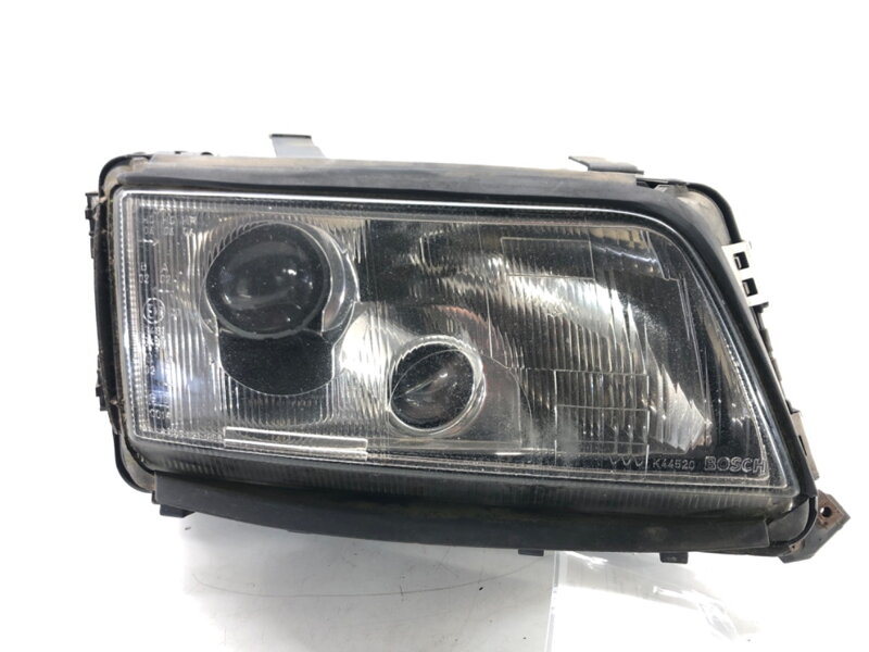 Světlo pravé přední Audi A8 D2 (4D2, 4D8) 1994 - 2005