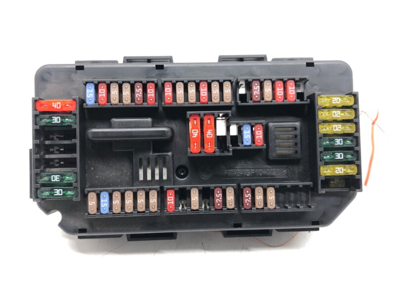 Pojistková skříňka BMW 3 Touring (F31) 2012 - 2019 9224879