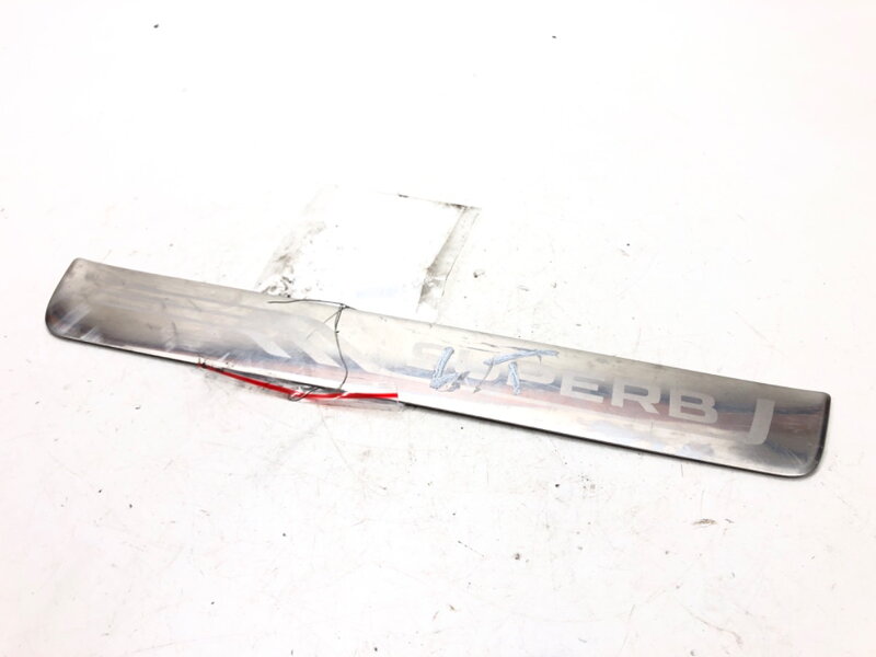 Lišta lišta prahu zadní levá Skoda Superb III (3V3) 2015 - 2022 3V0853557D