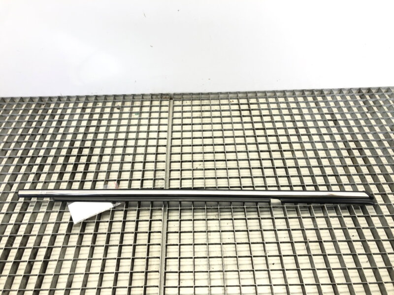 Lišta stírací zadní pravá Mitsubishi Lancer Viii (CY_A, CZ_A) 2007 - 2022