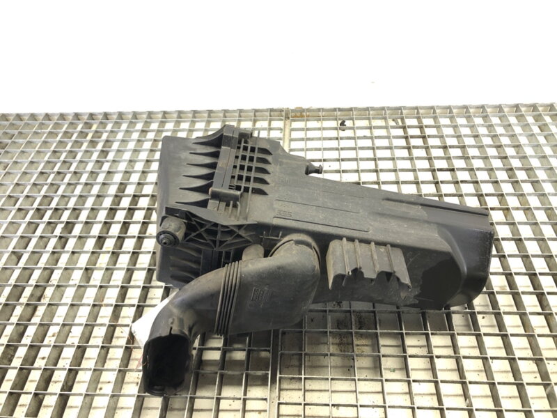 Kryt filtru vzduchu Ford Fiesta VI (CB1, CCN) 2008 - 2022 CN11-9C676-EA