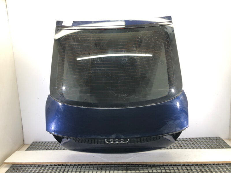 Víko kufru zadní Audi A5 (8T3) 2007 - 2017