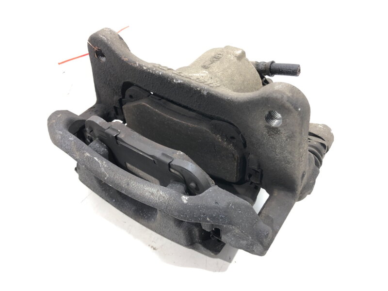 Brzdový třmen pravý přední Toyota Corolla Sedan (_E21_) 2019 - 2022 L89764