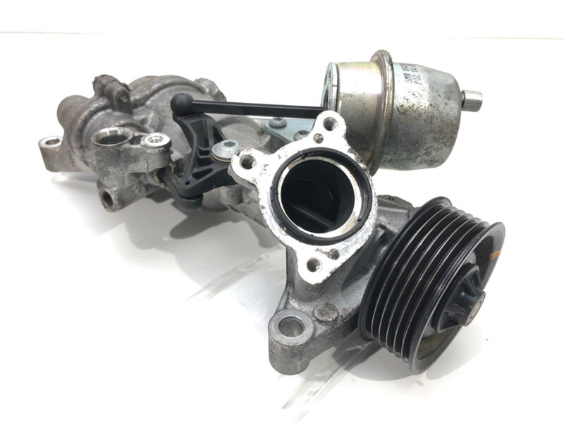 Čerpadlo vody Infiniti Q50 2013 - 2022 A2742000800