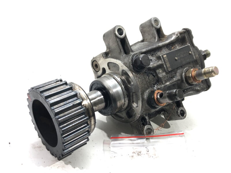 Vstřikovací čerpadlo Opel Signum Liftback (Z03) 2003 - 2008 8972289194