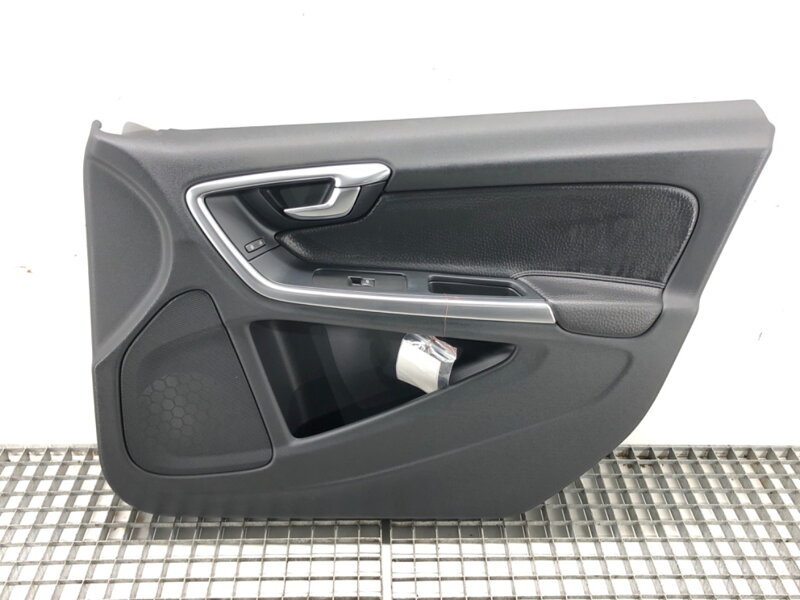 Tapecírung dveří pravý přední Volvo S60 II (134) 2010 - 2018