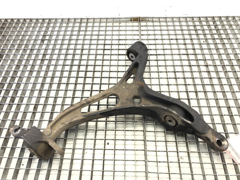 Rameno přední levé Mercedes-benz Class M (W164) 2005 - 2012