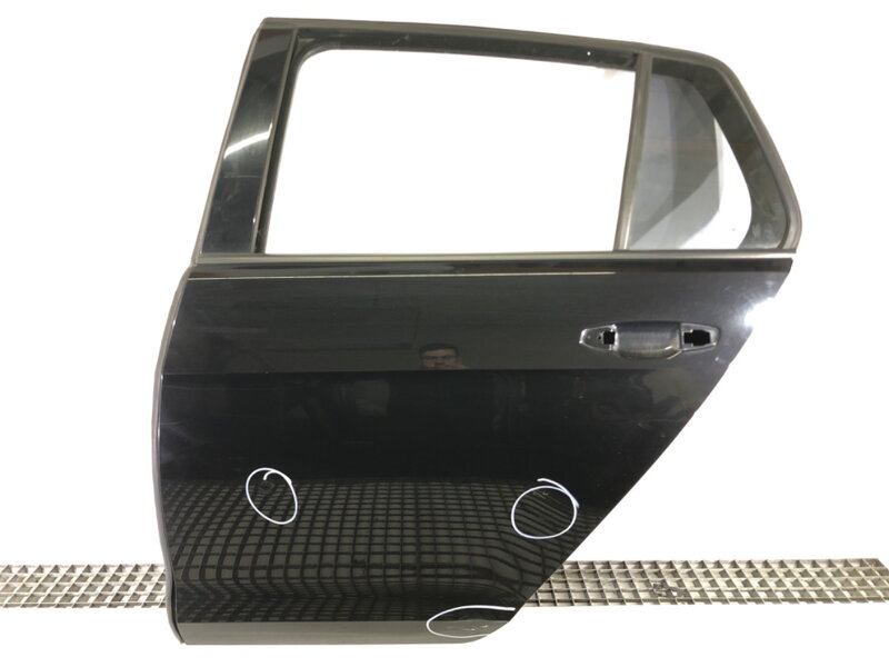 Dveře levé zadní VW Golf VII (5G1, BQ1, BE1, BE2) 2012 - 2022