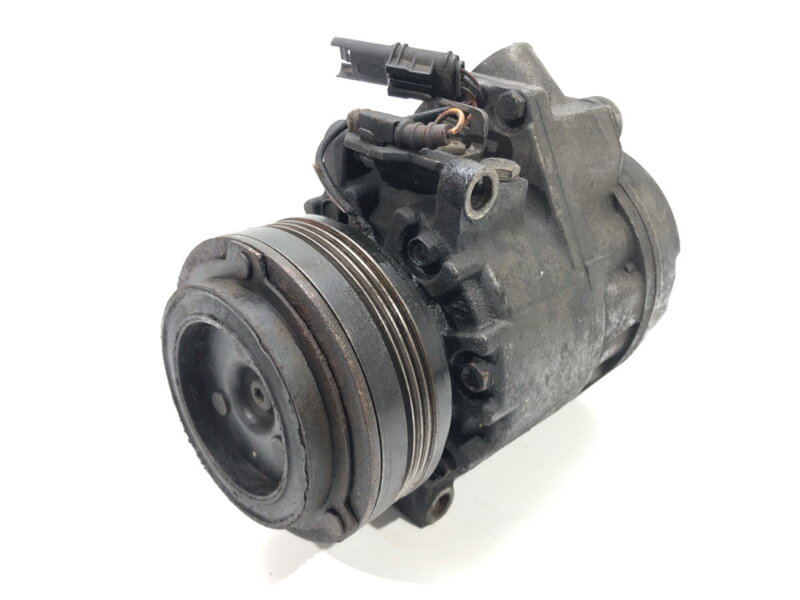 Kompresor klimatizace BMW X5 (E70) 2006 - 2013 9121762