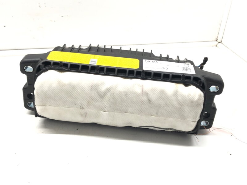 Airbag spolujezdce Audi Q3 (8UB, 8UG) 2011 - 2018 8U0880204C