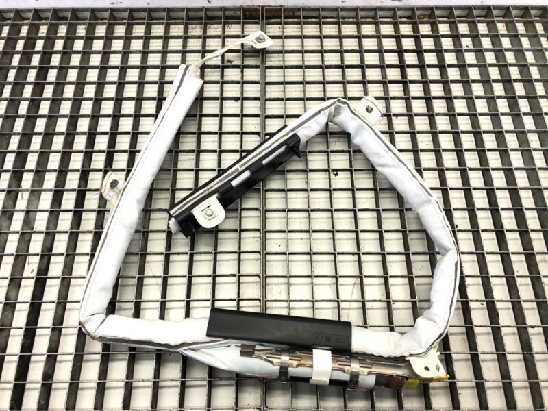 Hlavový airbag vzduchový pravý Opel Mokka / Mokka X (J13) 2012 - 2022 95131688