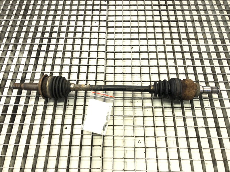 Poloosa levá přední Toyota Yaris (_P9_) 2005 - 2014 43420-0D160