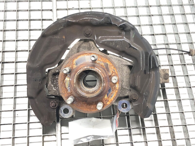 Otoč pravá přední Ford Mondeo V Liftback (CE) 2014 - 2022