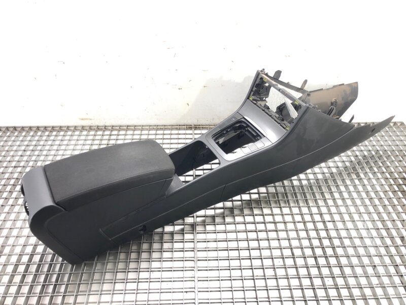 Tunel středový VW Passat B6 Variant (3C5) 2005 - 2011