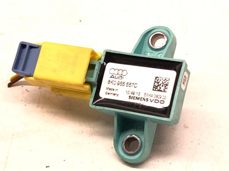 Čidlo nárazu Audi A4 B8 Avant (8K5) 2007 - 2015 8K0955557C