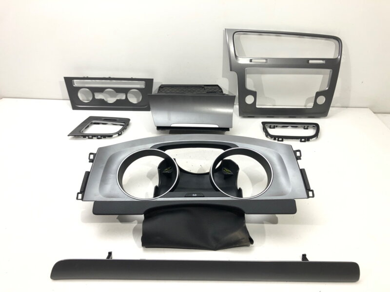 Lišty dekor VW Golf VII Variant (BA5, BV5) 2013 - 2022 5G1858418B