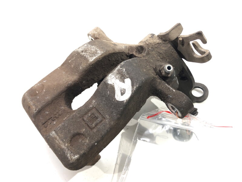 Brzdový třmen pravý zadní Opel Corsa E (X15) 2014 - 2022