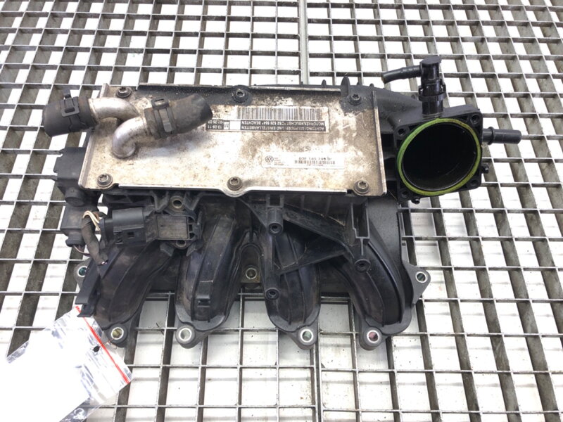 Sací potrubí Seat Ibiza IV (6J5, 6P1) 2008 - 2017 03F145749B