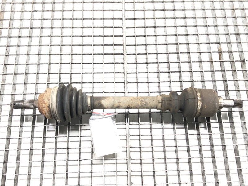 Poloosa levá přední Peugeot 307 SW (3H) 2002 - 2009