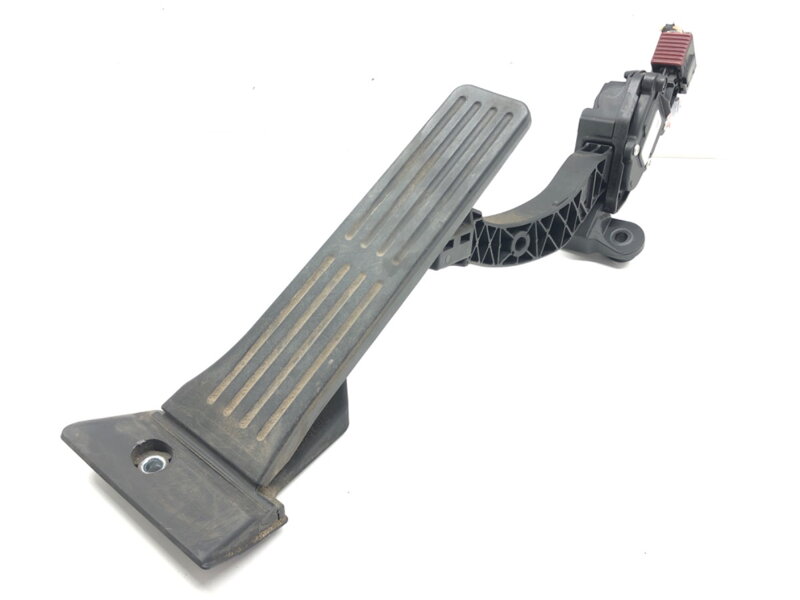 Plynový pedál KIA CEE ' D (JD) 2012 - 2018 32700A6100