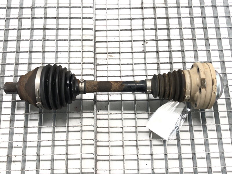 Poloosa levá přední Skoda Octavia III Combi (5E5, 5E6) 2012 - 2022