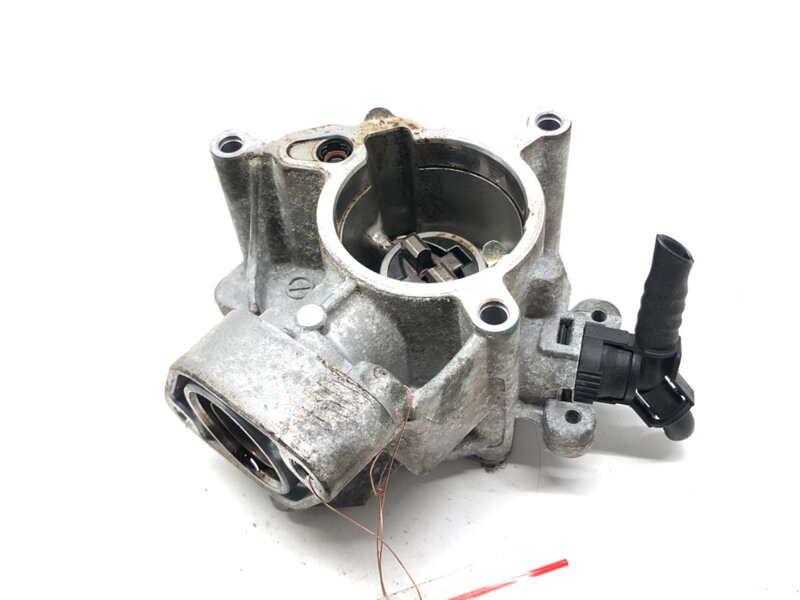 Čerpadlo podtlak VW Arteon (3H7, 3H8) 2017 - 2022 06L145100F