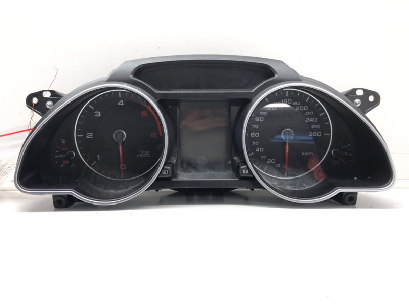 Tachometr budíky Audi A5 Sportback (8TA) 2007 - 2017 8T0920932