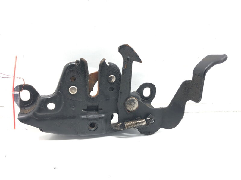 Zámek kapoty Nissan Qashqai / Qashqai + 2 I (J10, NJ10, JJ10E) 2006 - 2014