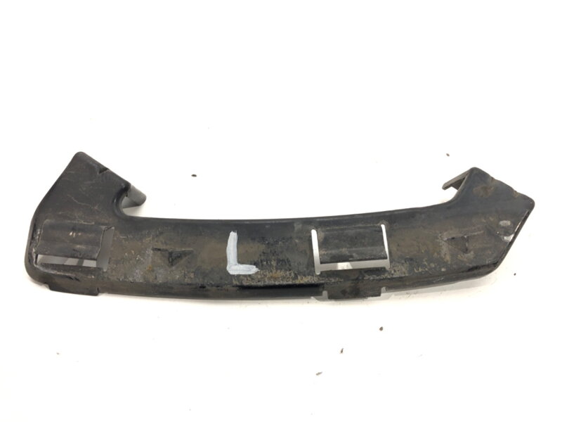 Držák světla levý Hyundai I30 Kombi (FD) 2007 - 2012