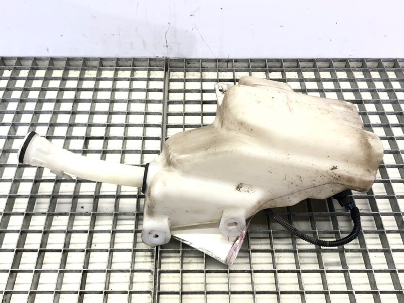 Nádobka ostřikovačů Opel Insignia A (G09) 2008 - 2017 13240935