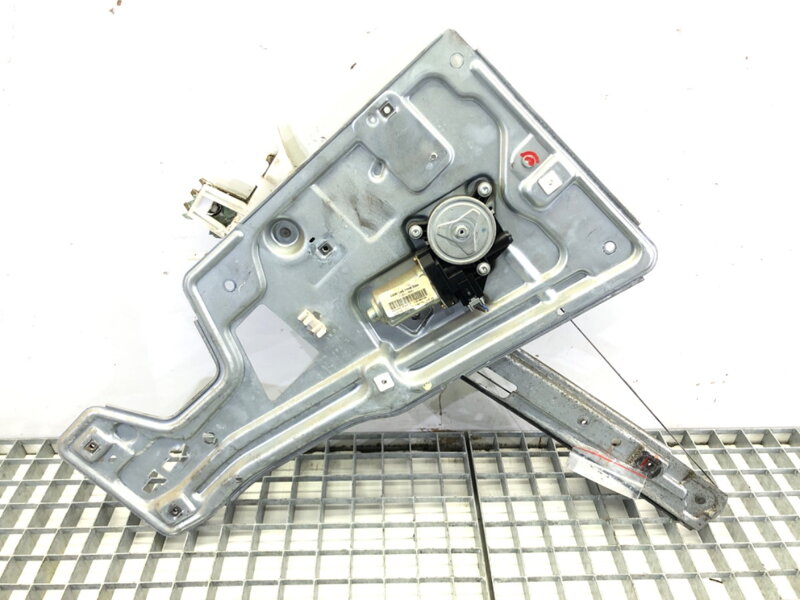 Stahovačka okna levá přední Chevrolet Equinox 2003 - 2009