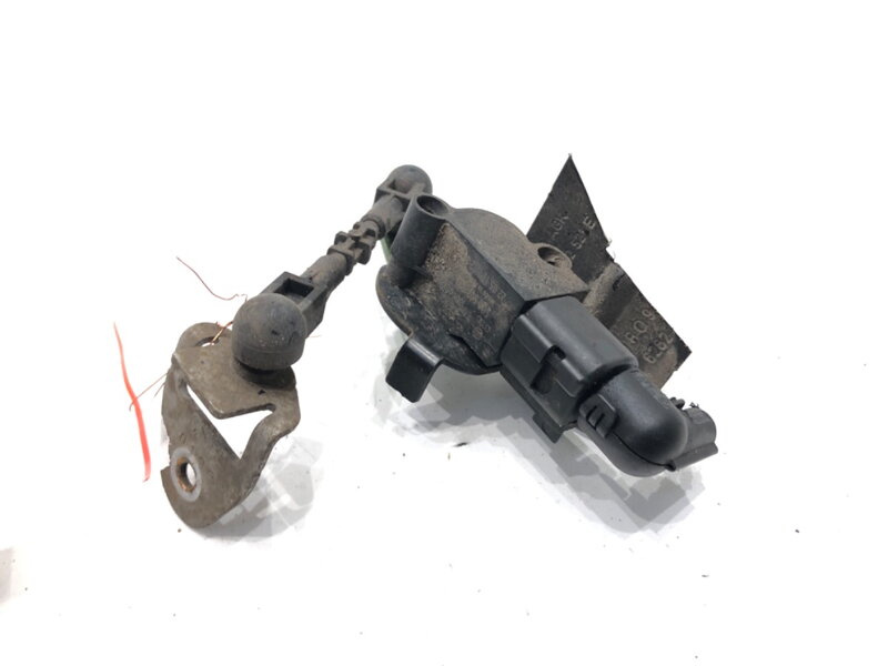 Čidlo náklonu xenon zadní levý VW Golf VII Variant (BA5, BV5) 2013 - 2022 5Q0907503