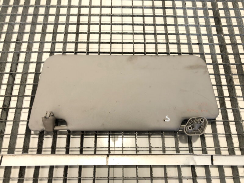 Sluneční clonítko středová Renault Trucks D 2013 - 2022