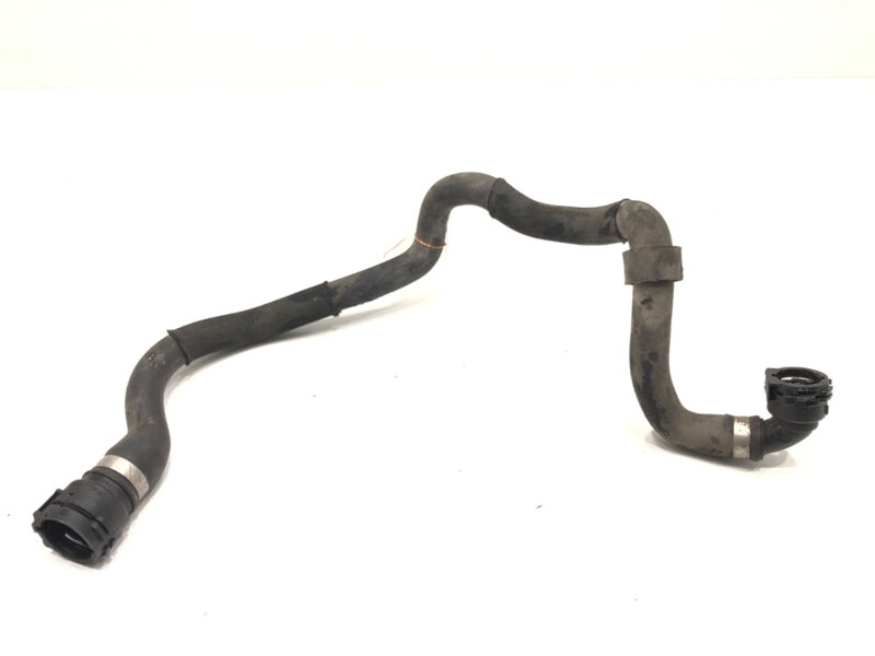 Potrubí vody BMW 5 Touring (F11) 2009 - 2017