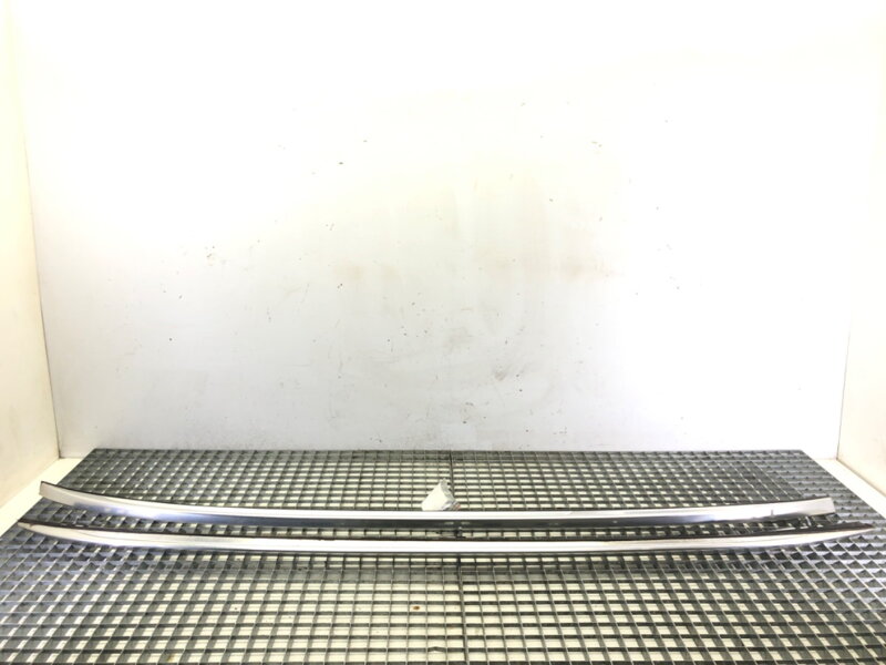 Střešní nosiče / ližiny střešní BMW 5 Touring (F11) 2009 - 2017 7210094 7210093