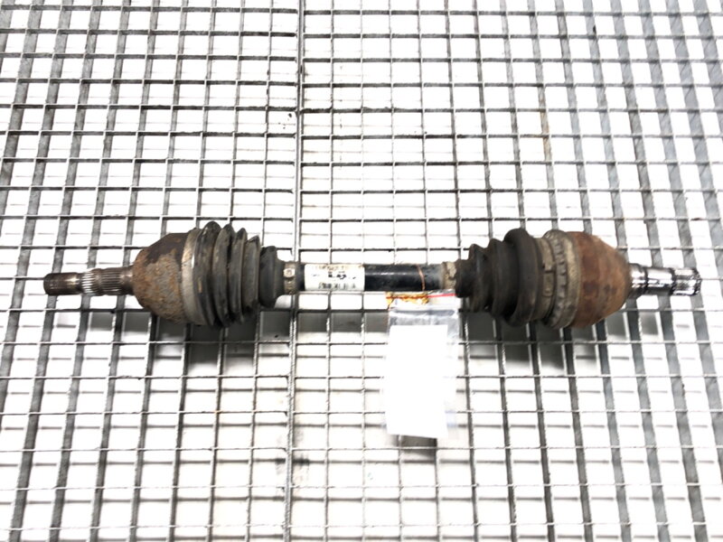 Poloosa levá přední Opel Astra J (P10) 2009 - 2015 13271555