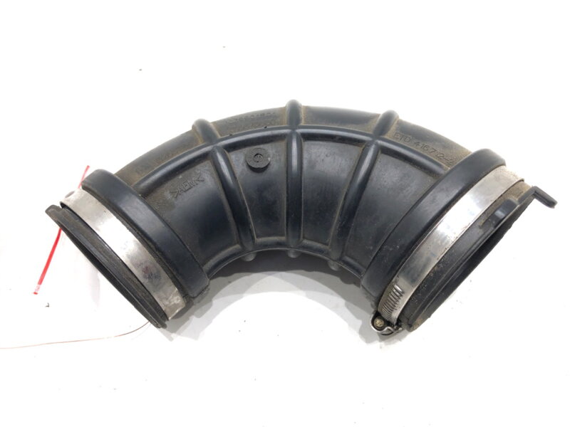 Vzduchové potrubí Opel Astra J (P10) 2009 - 2015 13265785