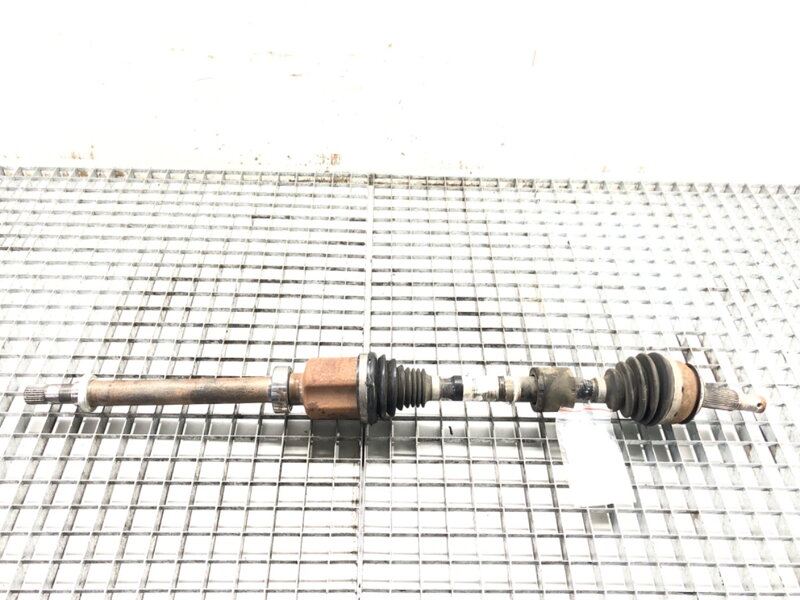 Poloosa pravá přední Renault Kadjar (HA_, HL_) 2015 - 2022