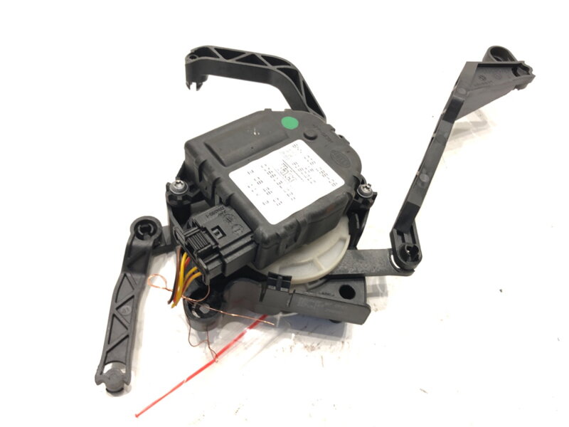 Motor radiátoru topení Opel Vectra C (Z02) 2002 - 2009 9180210