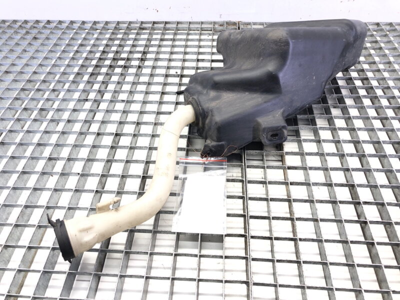 Nádobka ostřikovačů Chevrolet Orlando (J309) 2010 - 2022 13260590